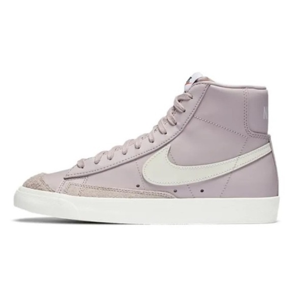 Nike | Women's ‘Mauve’ Lavender Blazer ‘77 Mid High-Top Lace Up Sneakers, size 9 - Picture 1 of 13